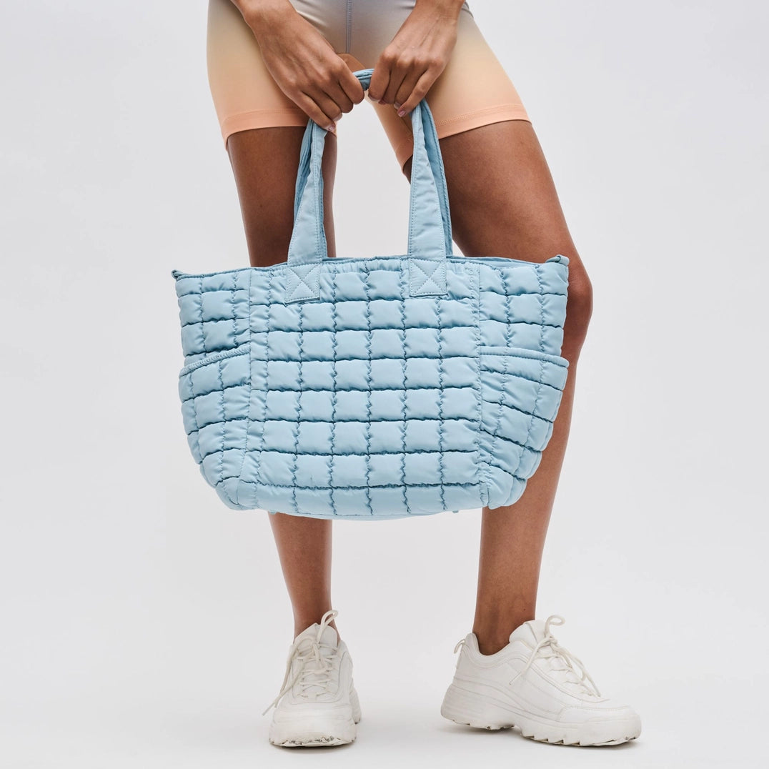 Dreamer Tote in Sky Blue
