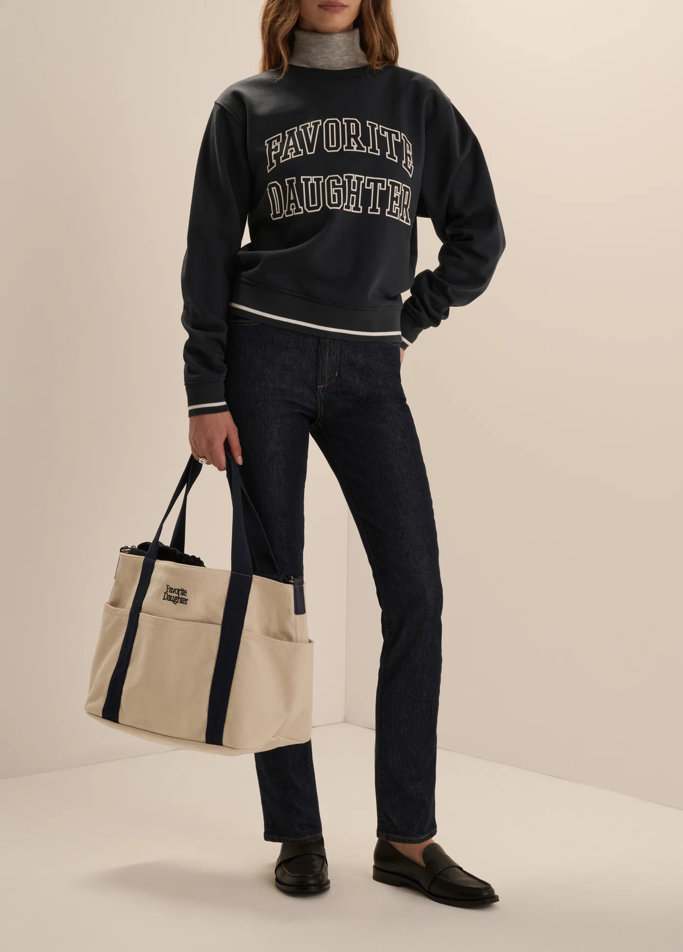 The Collegiate Sport Classic Sweatshirt - Navy