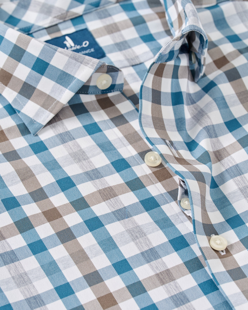 Cay Exploded Gingham Everyday Button Down - White