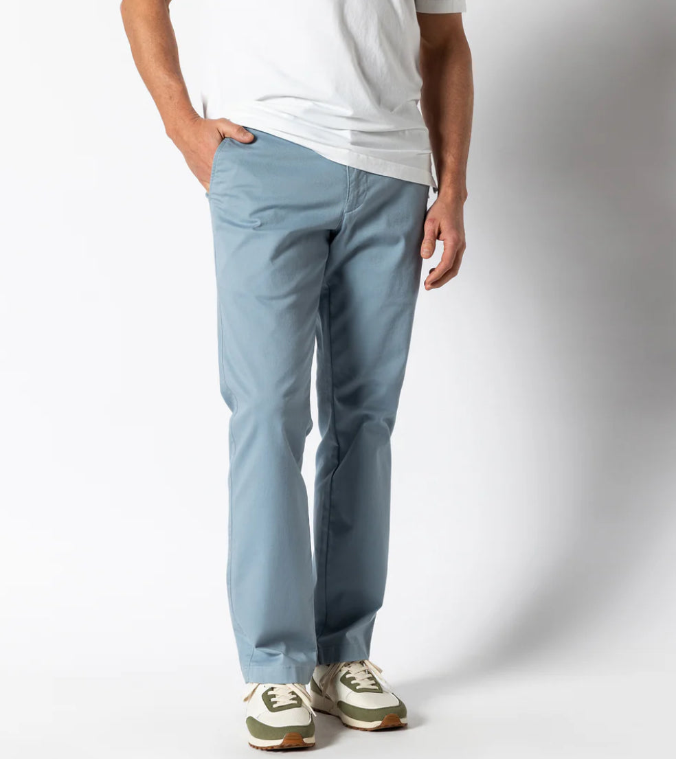 Classic Fit Gold School Chino - River Blue