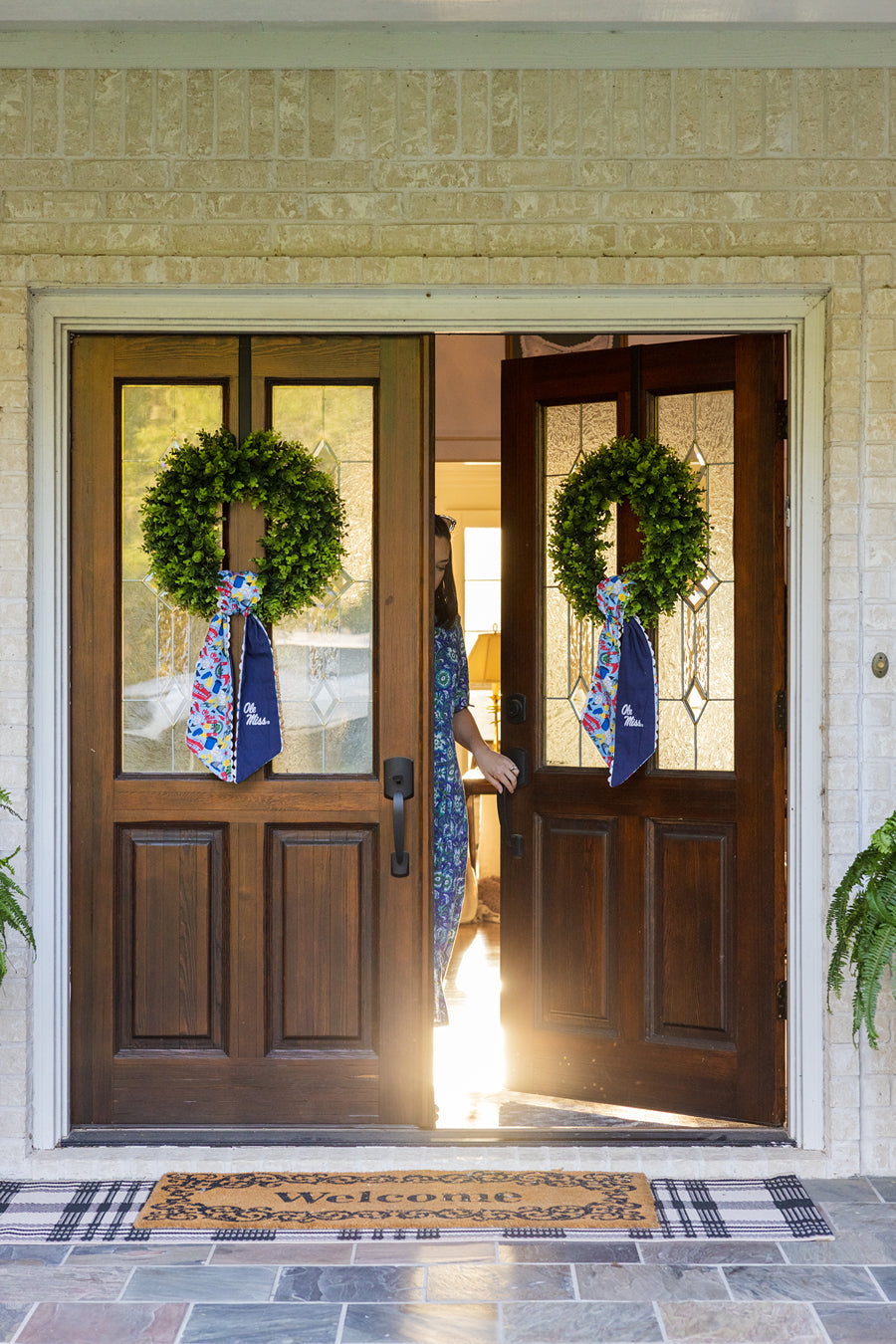 Ole Miss Rebels Wreath Scarf