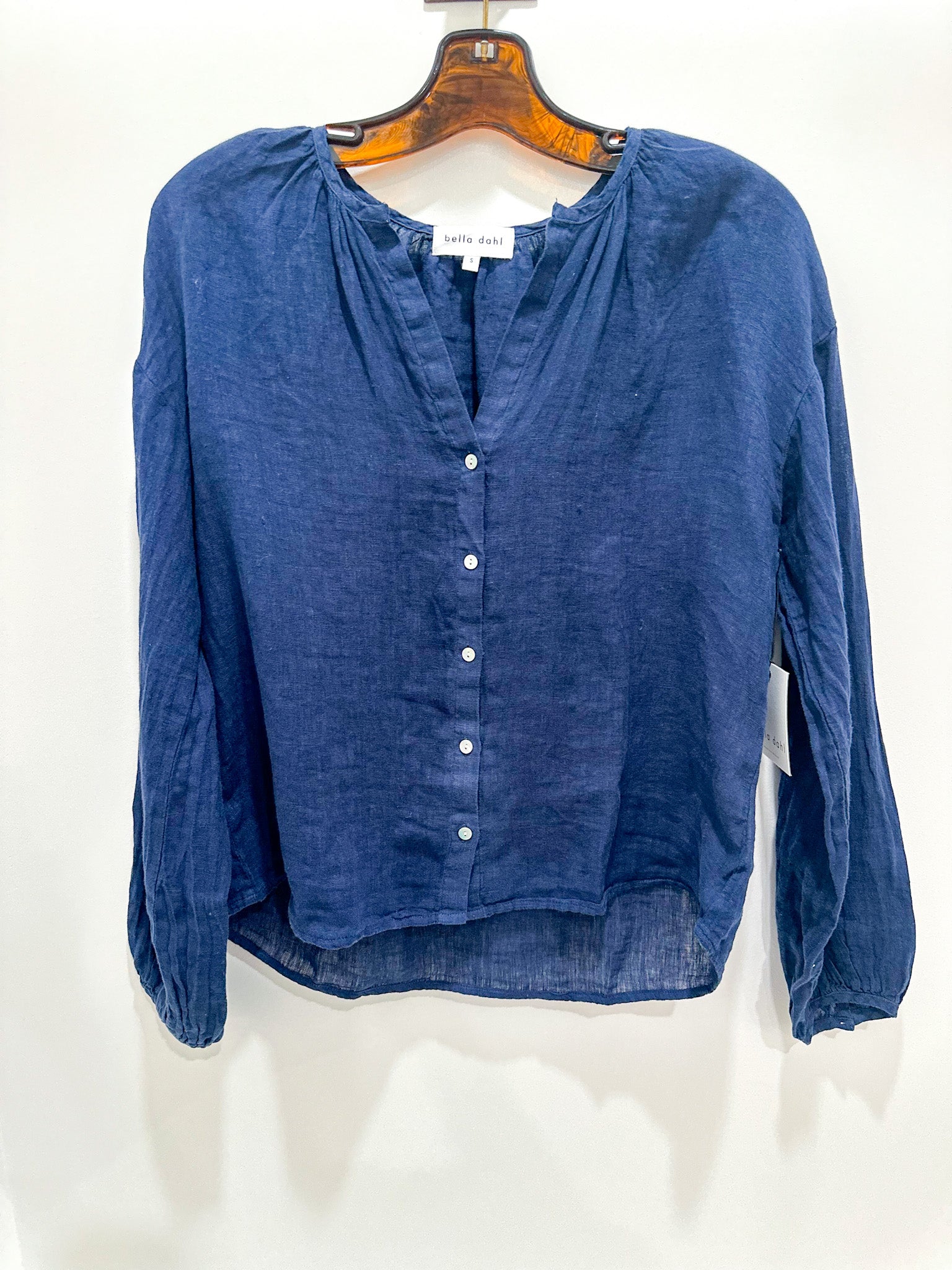 Shipley Linen Top in Navy