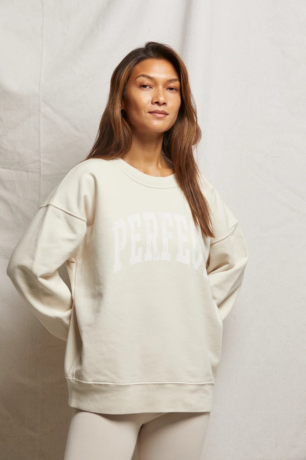PERFECT French Terry Crewneck-Sugar
