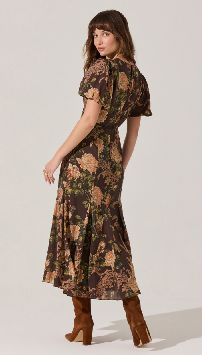 Lavena Dress