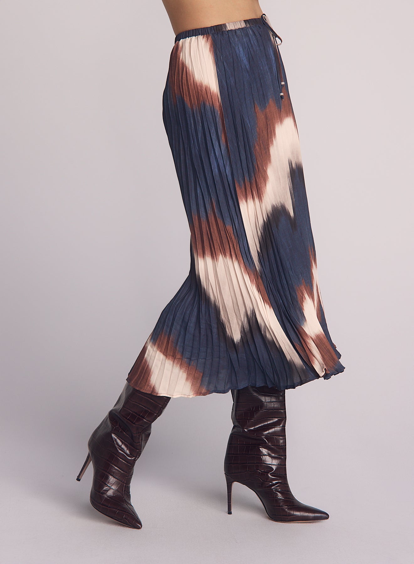 Midnight Tides Pleated Maxi Skirt