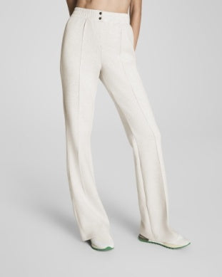 Brushed AE Flare Pant - Heather Cream