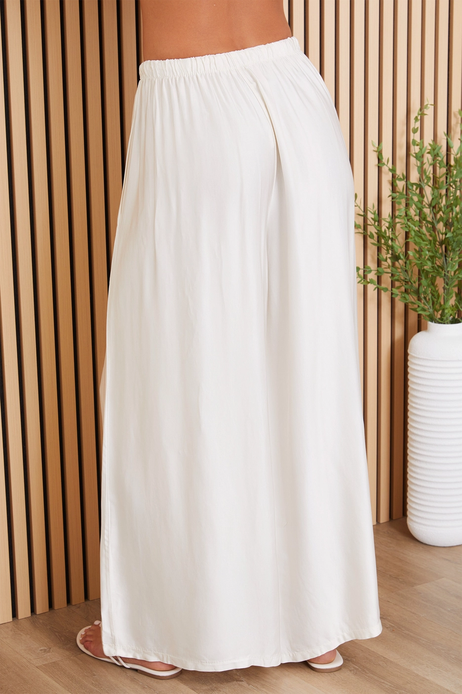 Silky Wide Leg Pants - Ivory