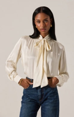 Mabry Top - Cream