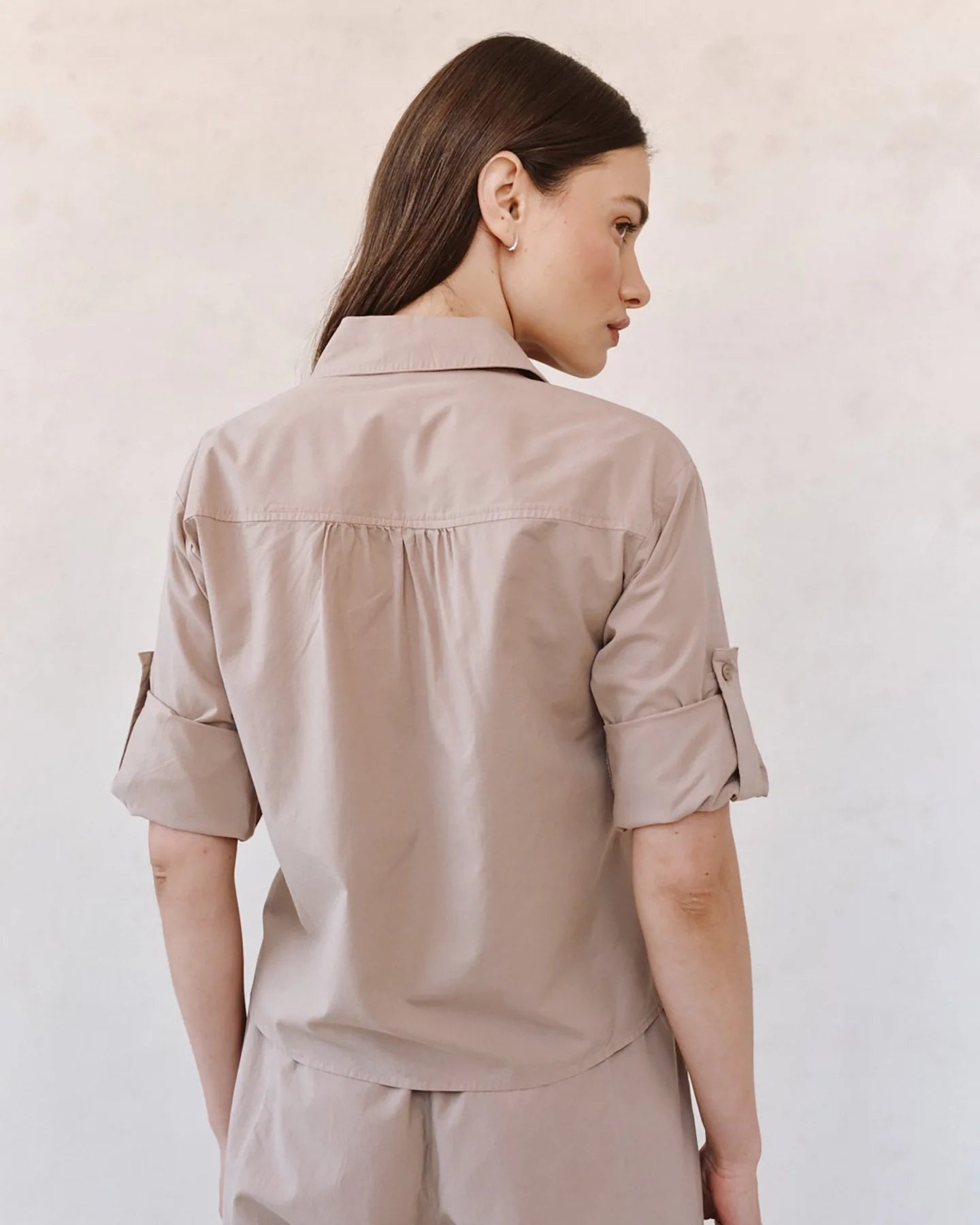 Bella Dahl Long Sleeve Crop Utility Shirt-Soft Dune