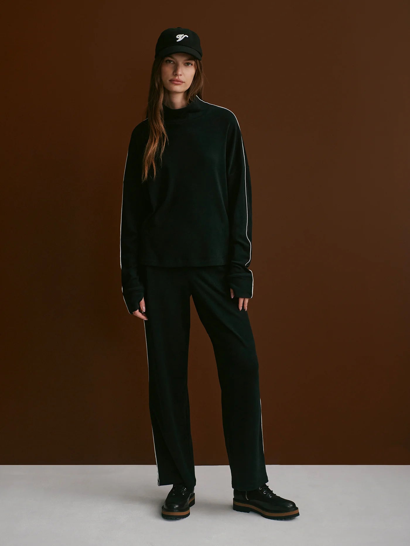 Brushed Rib Straight Leg Pant-Black