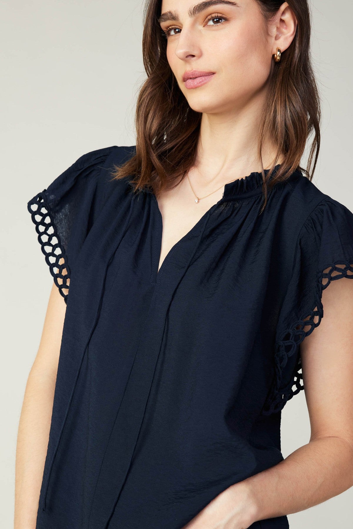 Short Sleeve Split Neck Blouse in Navy