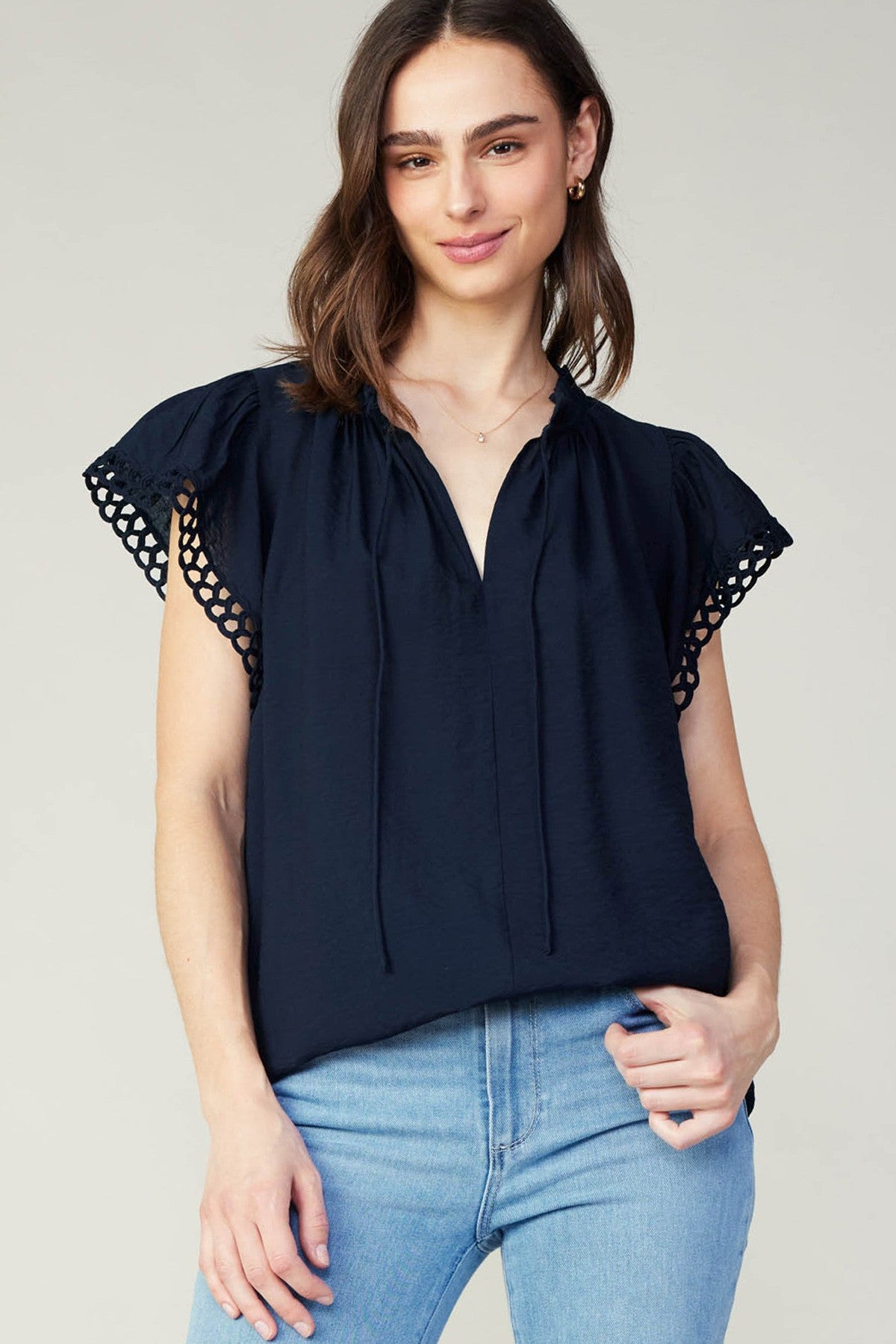 Short Sleeve Split Neck Blouse in Navy