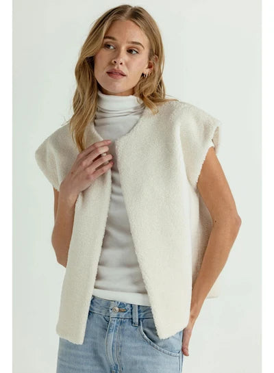 Salem Vest-Ivory