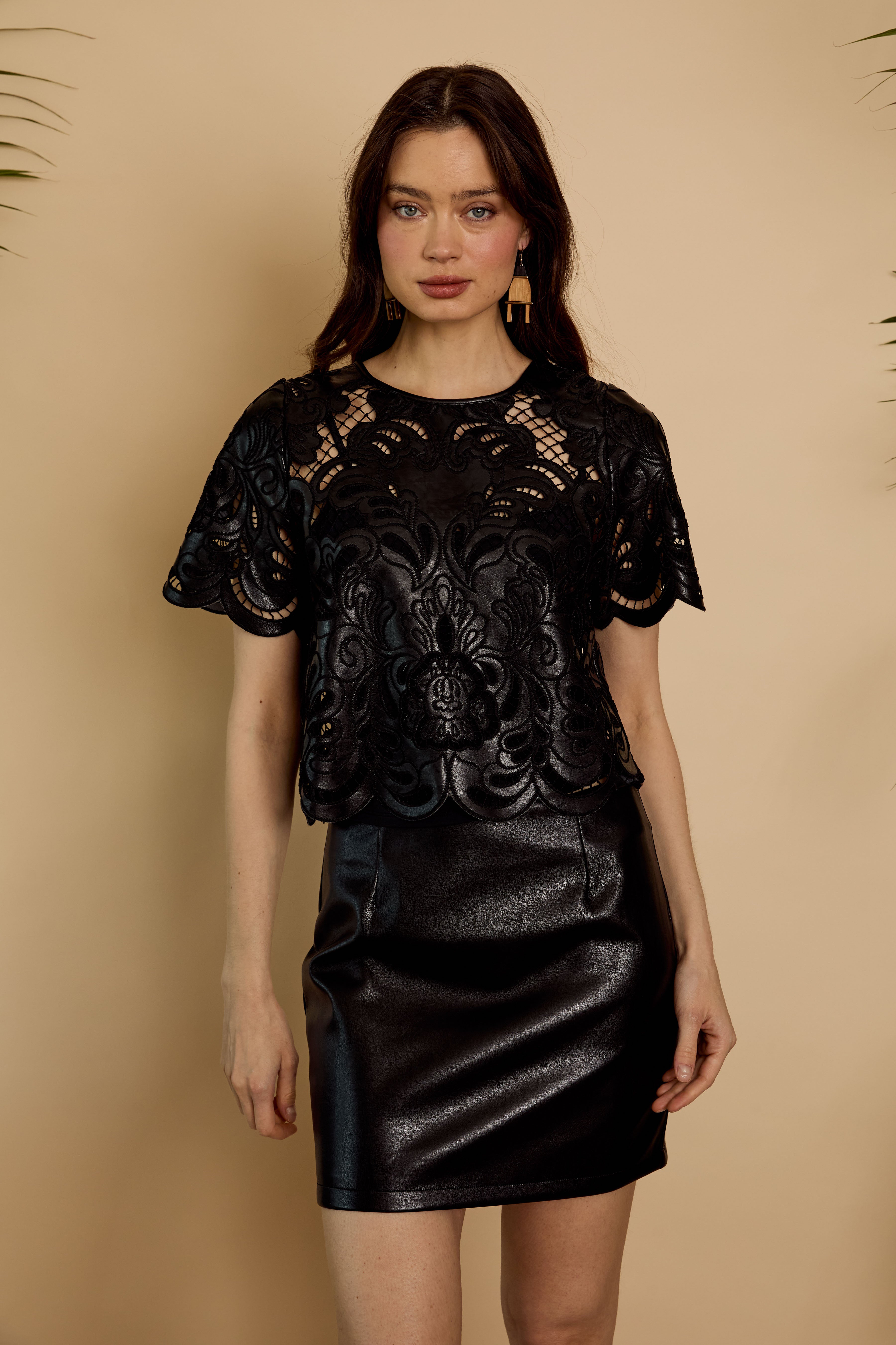 Kant Top-Black