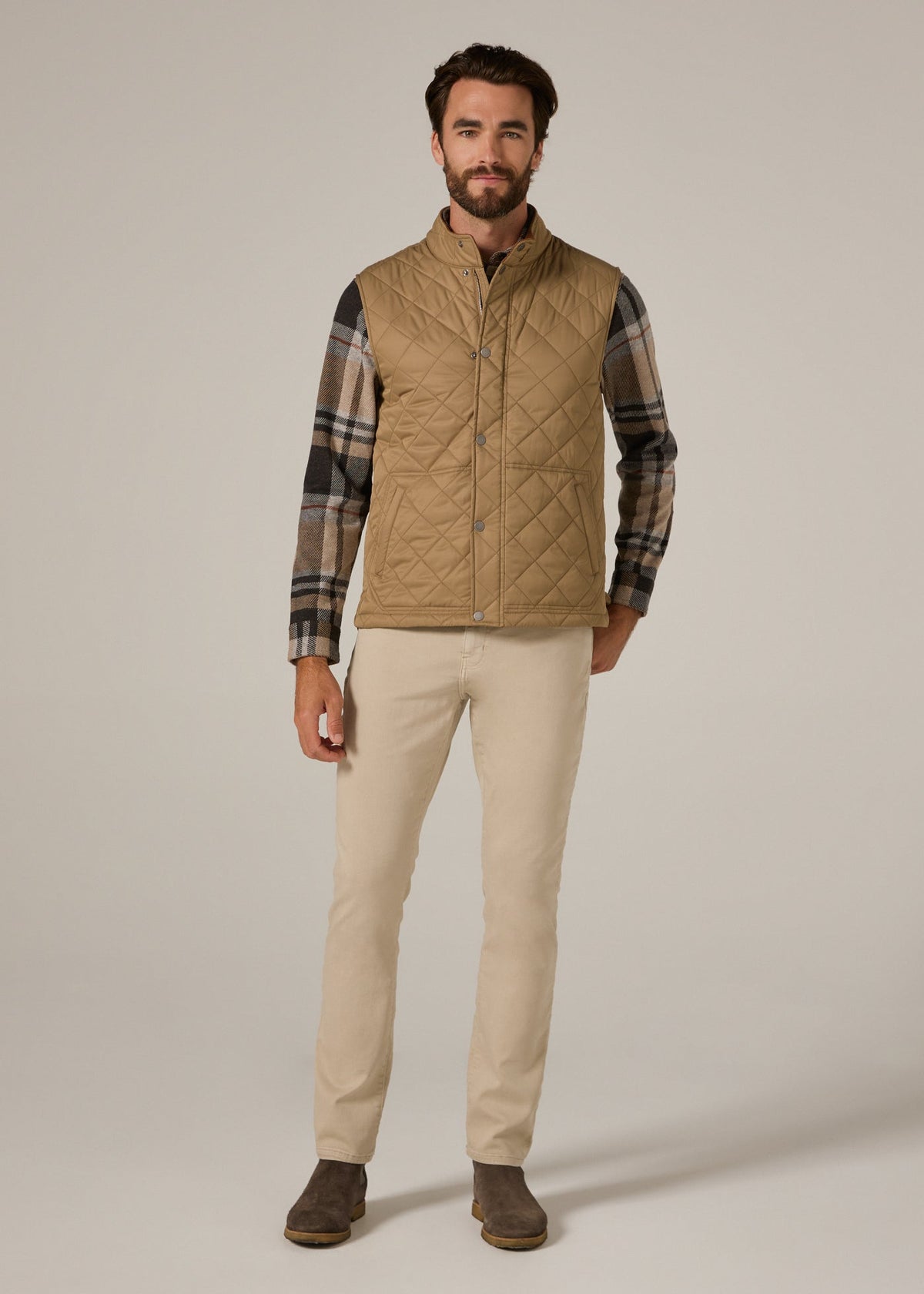 Crest Quilted Vest - Tan