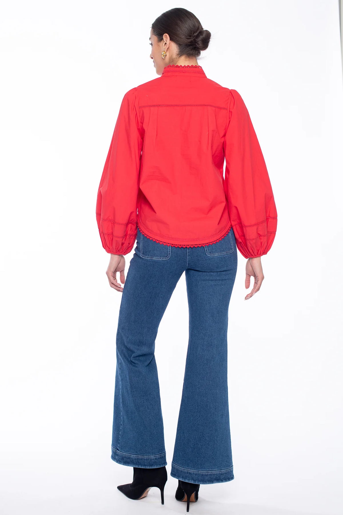 Katie Top-Red Apple