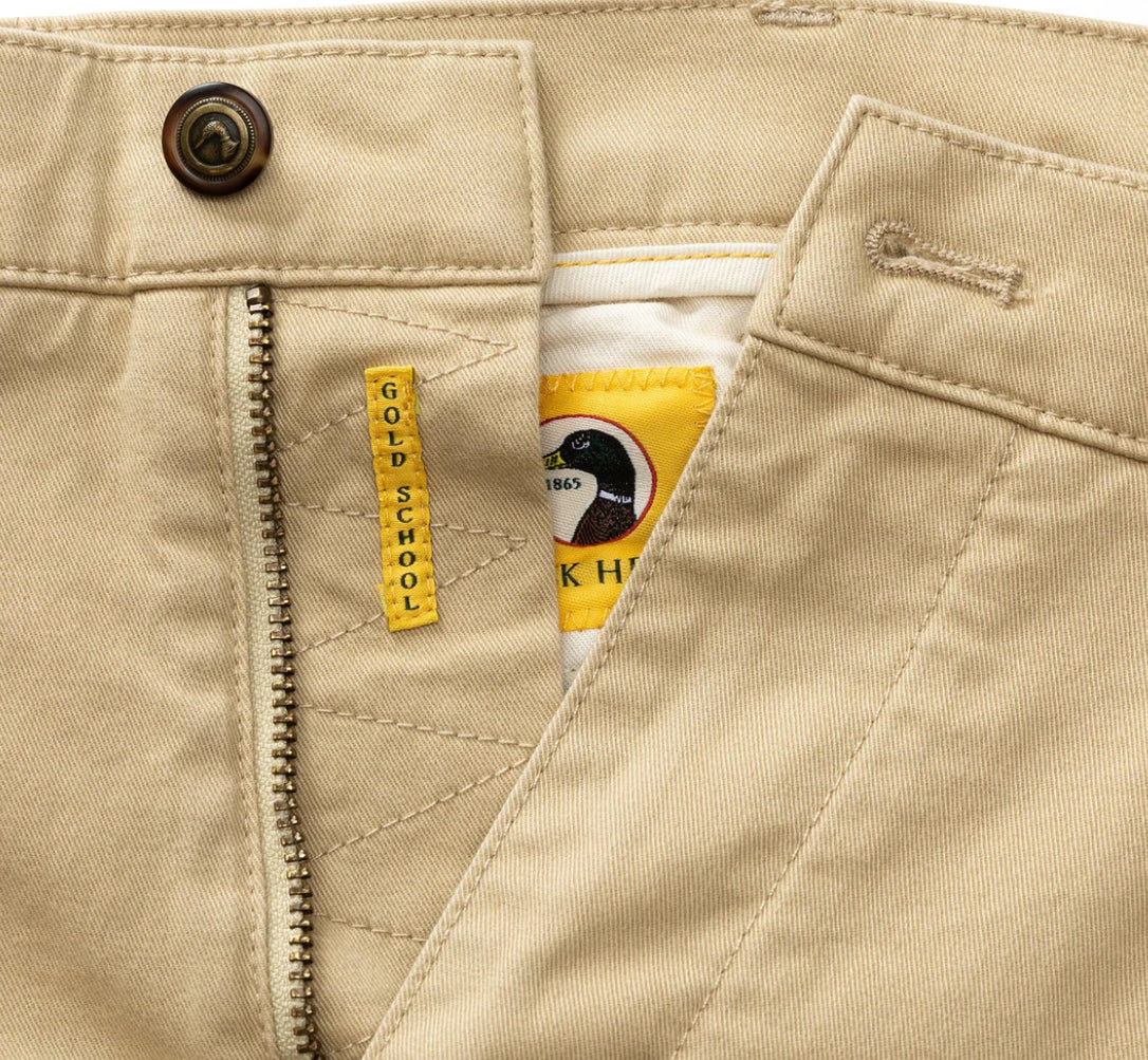 Gold School Chino Shorts 7” - SAND