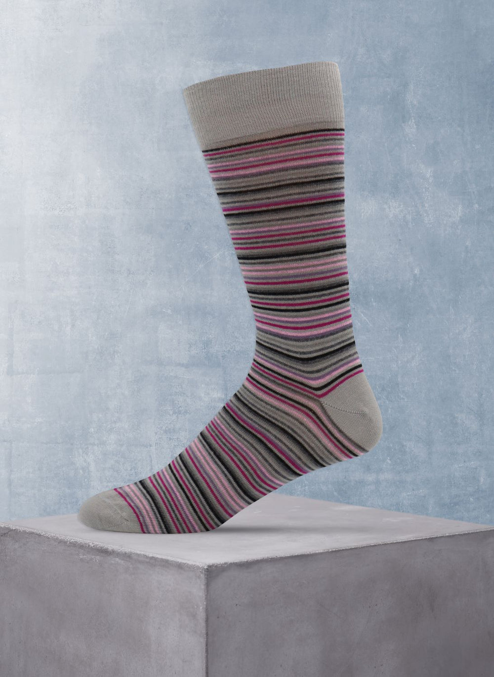 Smartwool Women's Everyday Jovian Stripe Crew Socks - Merino Wool Hiking & Casual Socks