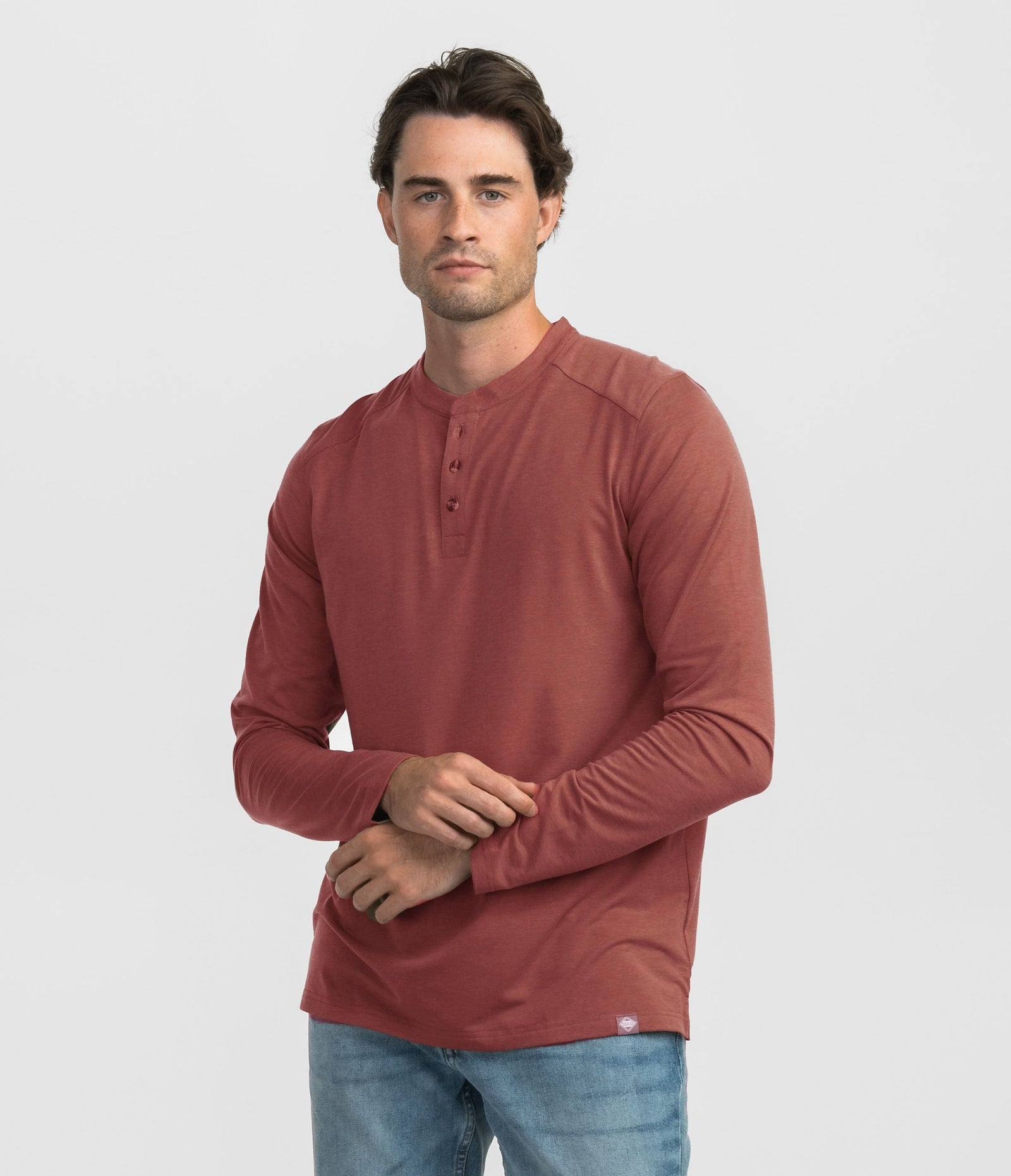 Max Comfort Henley - RED RIVER