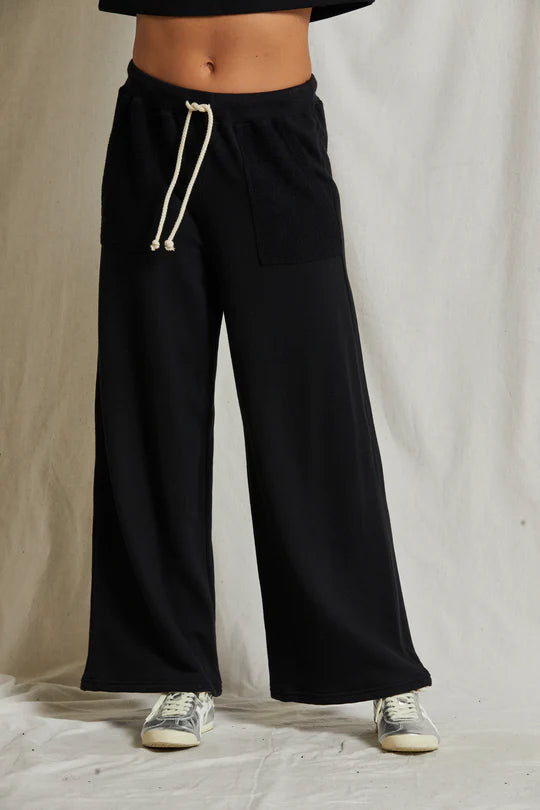 Rosanna Pant French Terry Reverse Pocket Pant in True Black