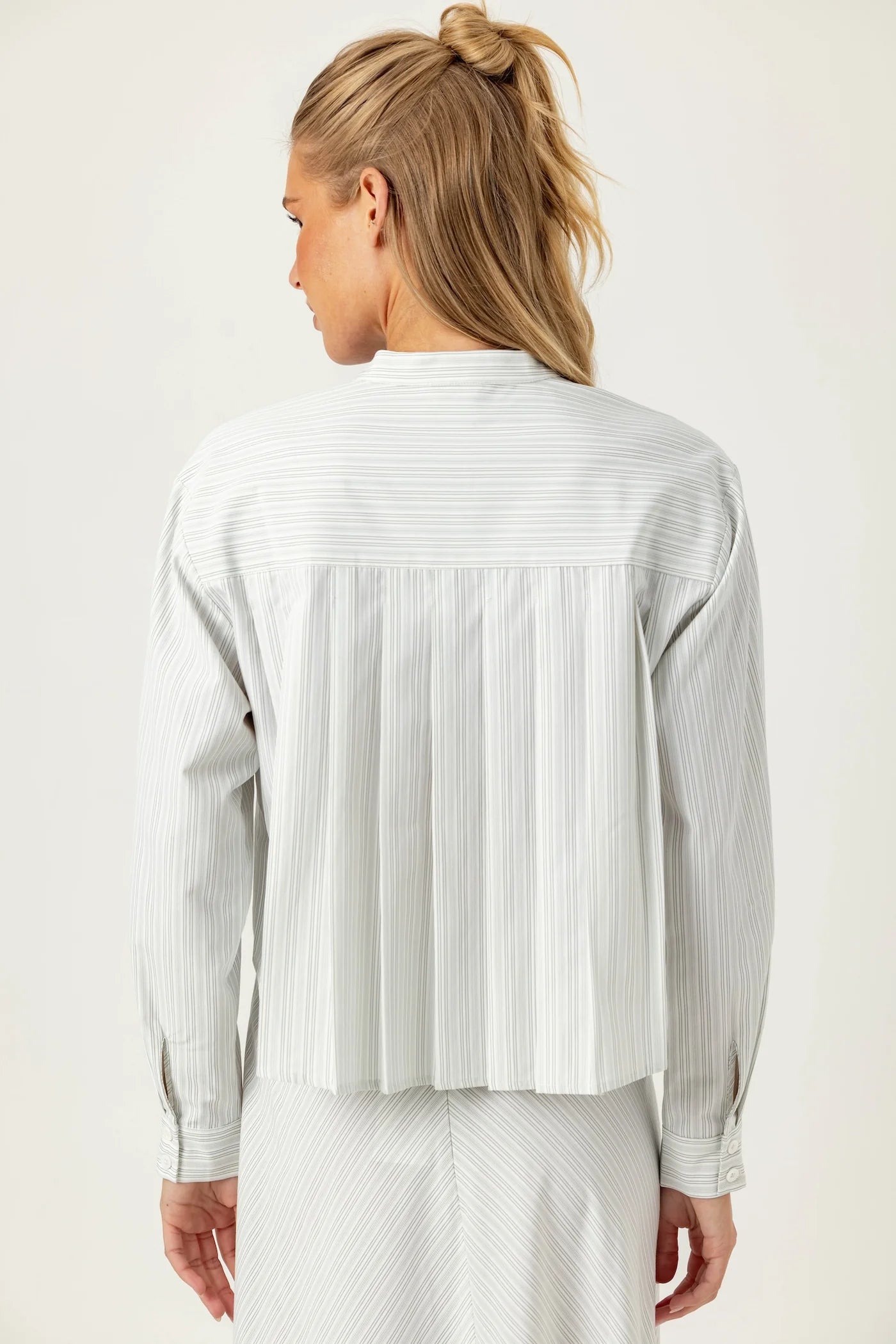 Sadie Shirt-Silver Top Stitch