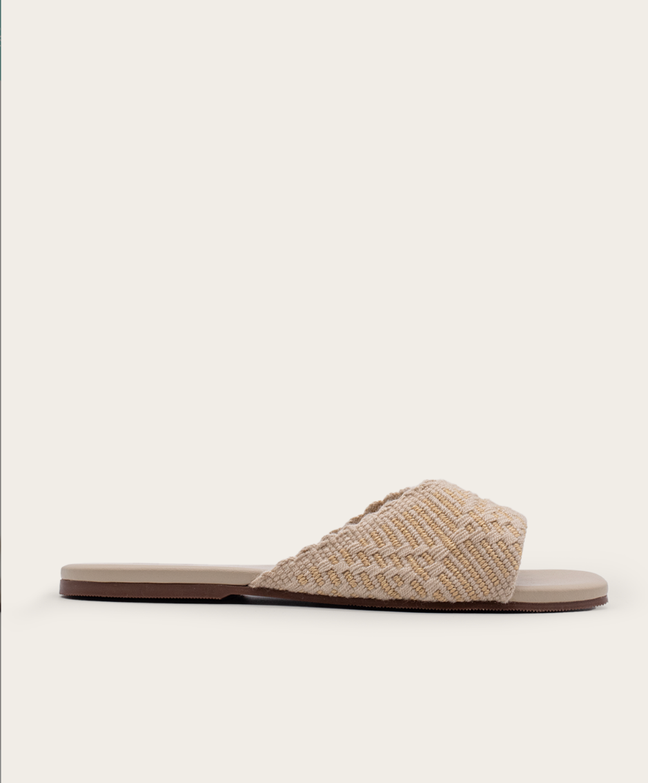 Paiage Handwoven Slide Sandal