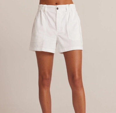 Callie Ruffle Short-White