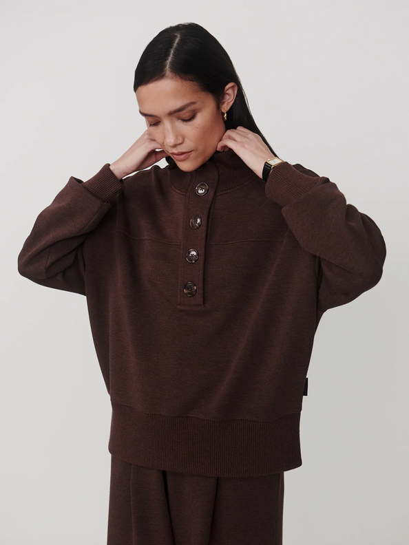 Bronya Button Placket Sweat-Coffee Bean Mari