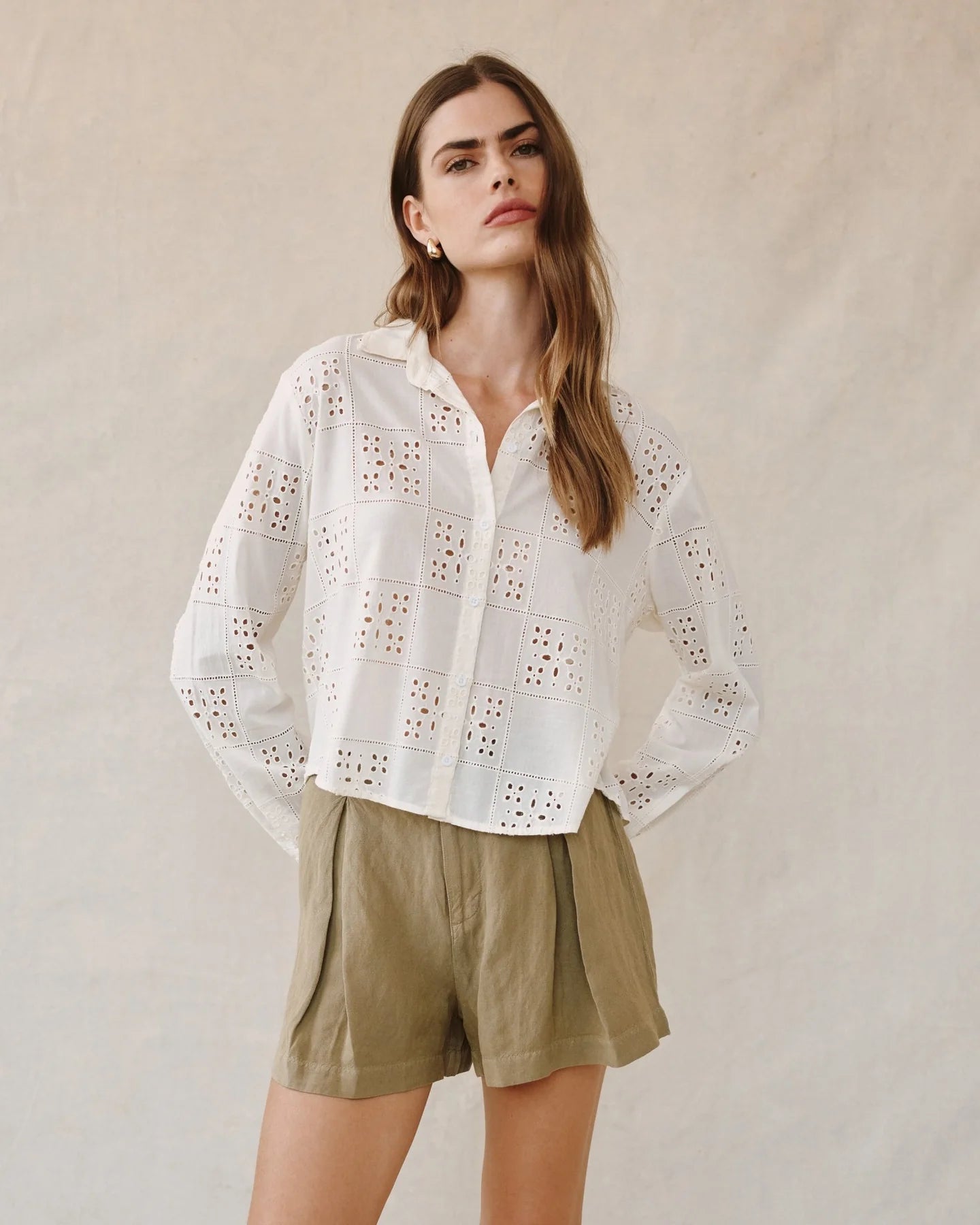 Eyelet Contrast Button Down-Ivory