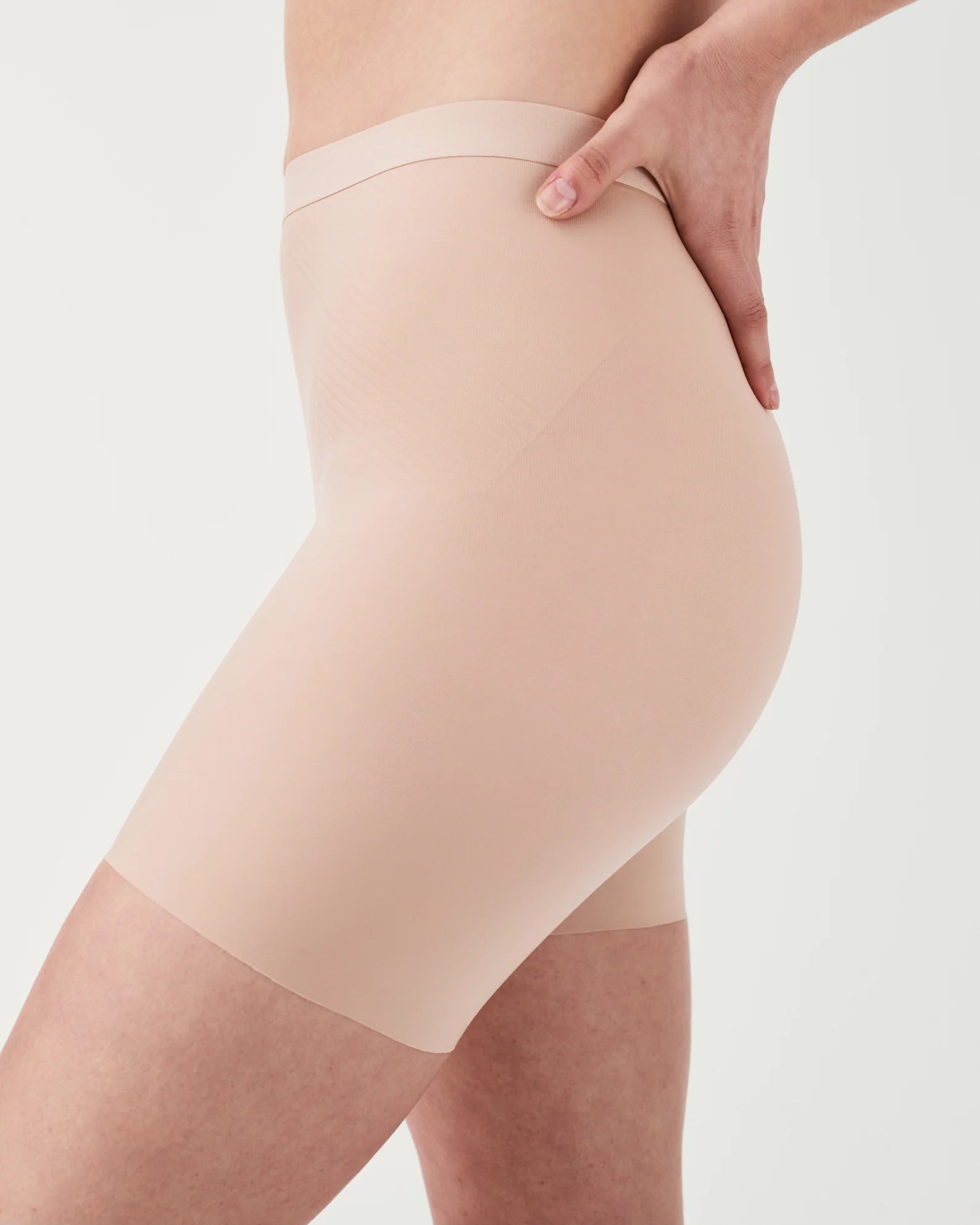 Invisible Shaping Girlshort - Champagne Beige