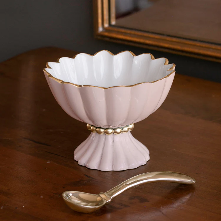 Encanto Vienna Mini Pedestal with Spoon (Camellia and White)