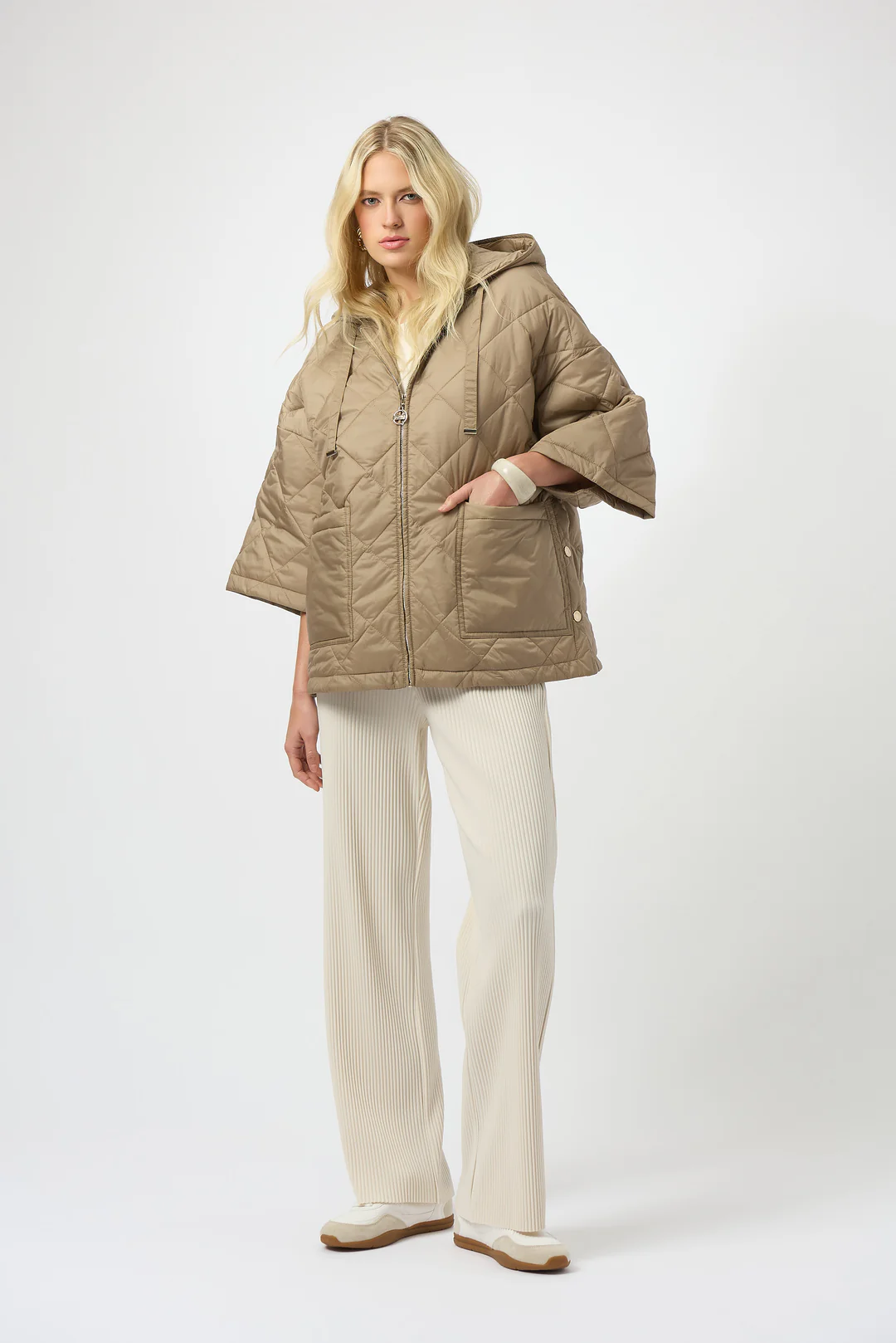 Diamond Quilt Hooded Jacket
