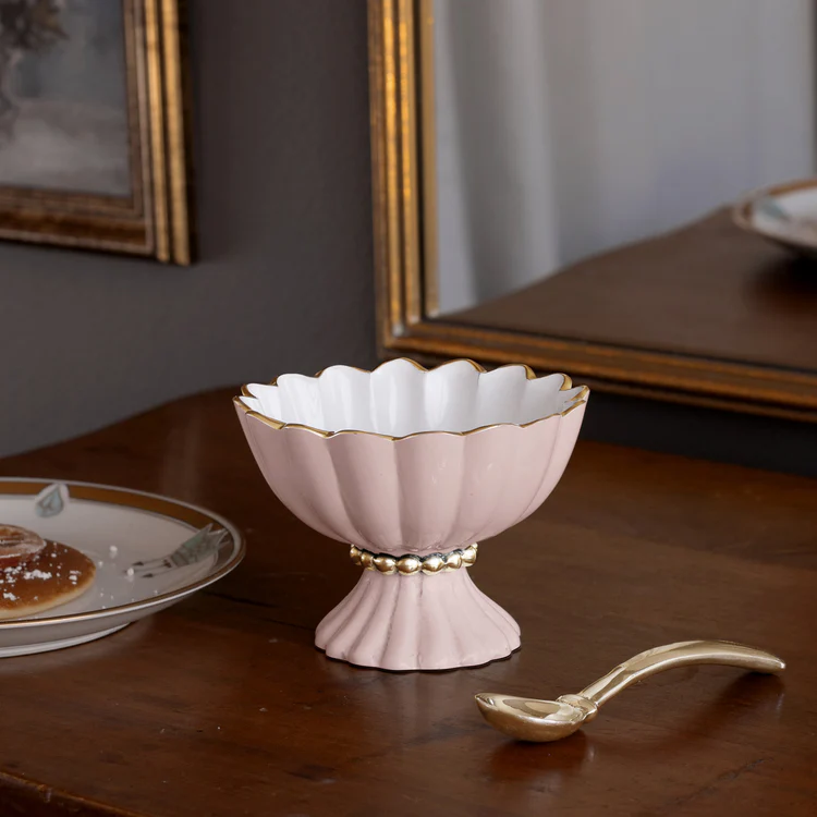 Encanto Vienna Mini Pedestal with Spoon (Camellia and White)