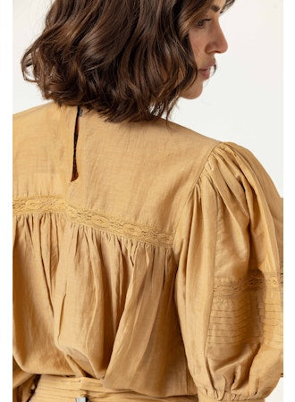 Moni Top - Brushed Gold