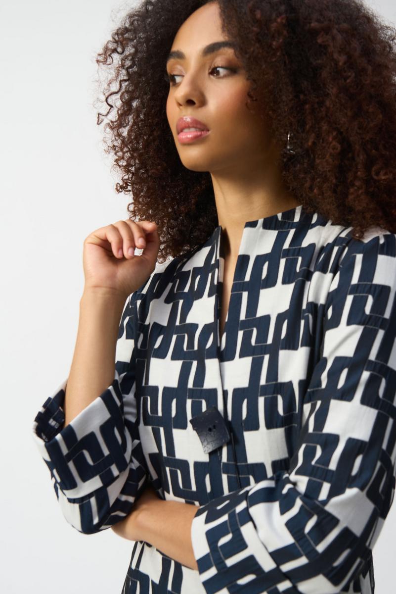 Geometric Jacquard Blouse/Jacket