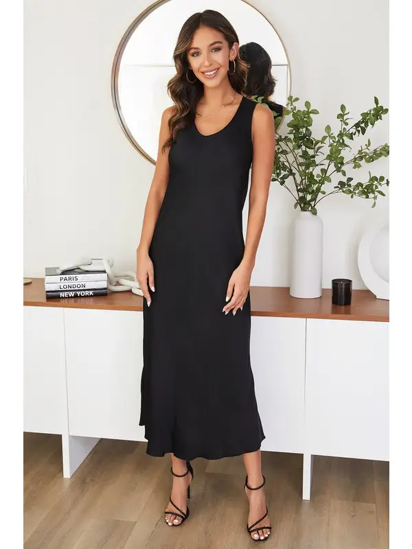 Silky V-Neck Maxi Dress-Black