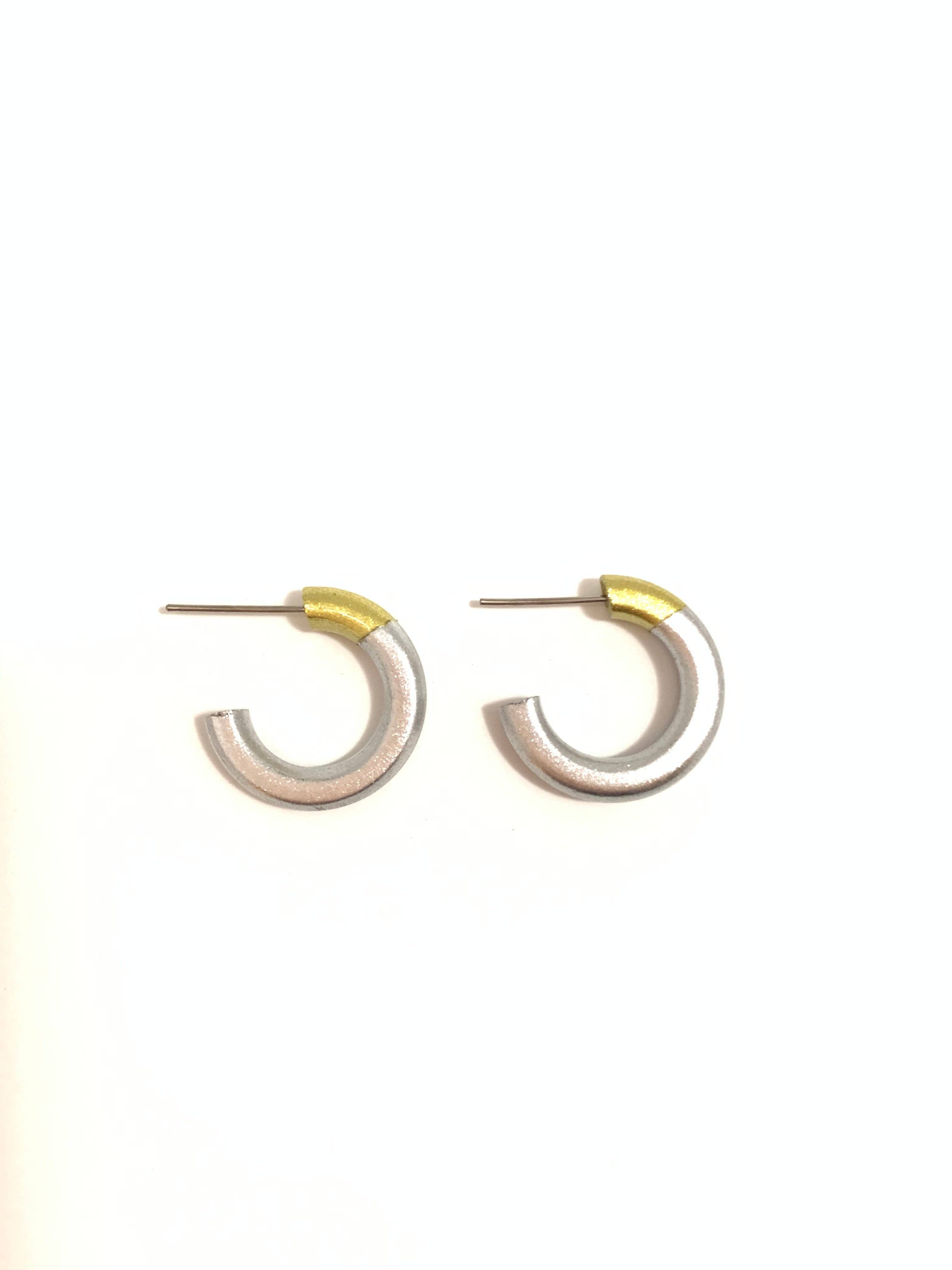 Sm LIZ Hoops In Gold/Silver